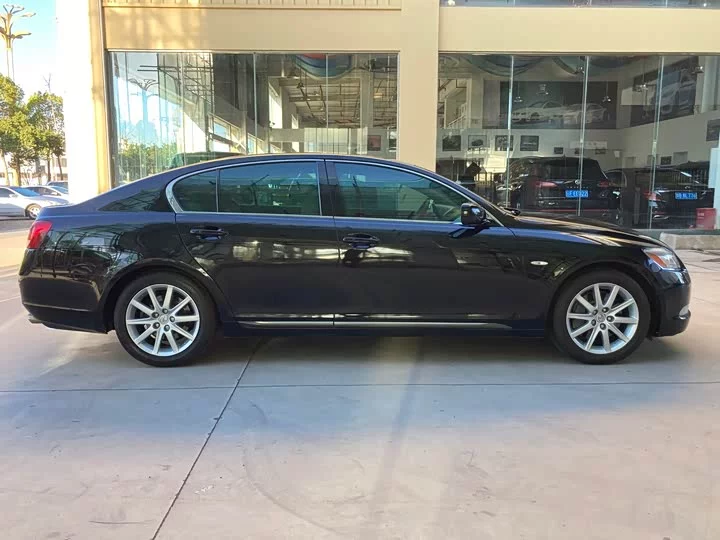 Lexus GS