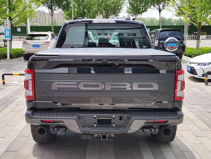 Ford F-150 Raptor