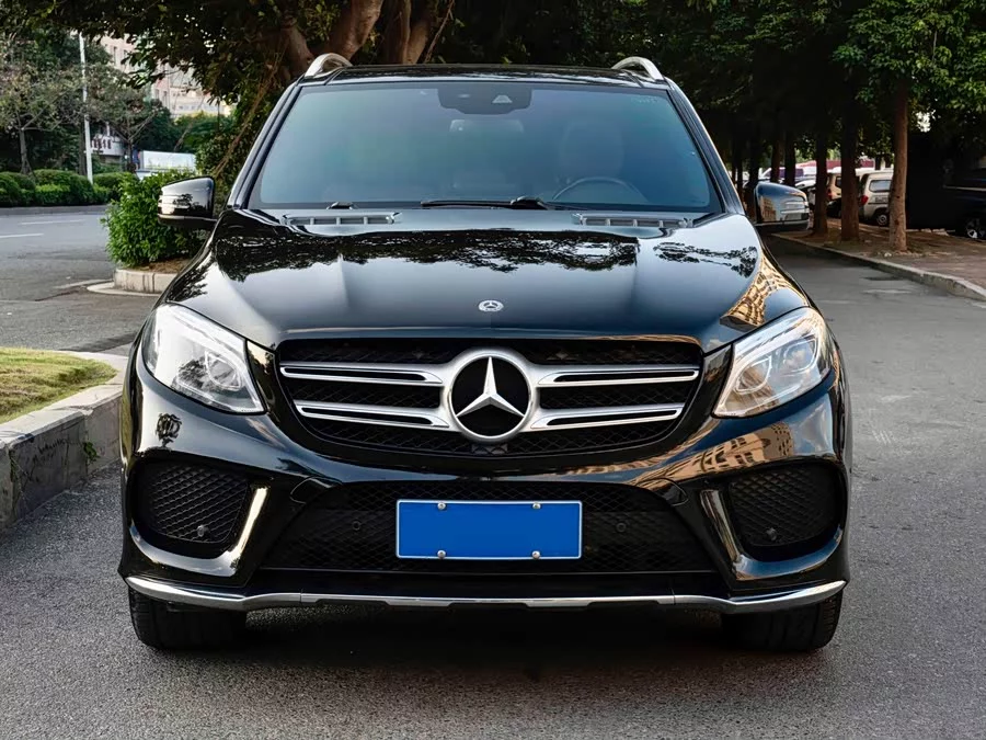 Mercedes Benz GLE (Imported)