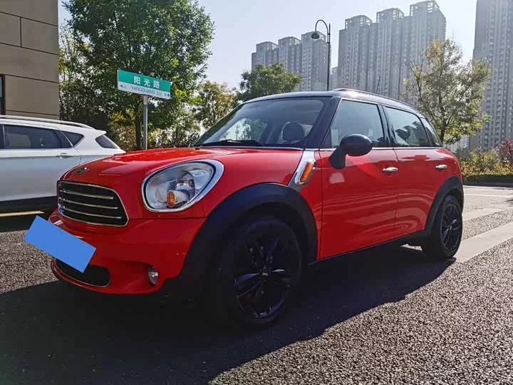 MINI COUNTRYMAN
