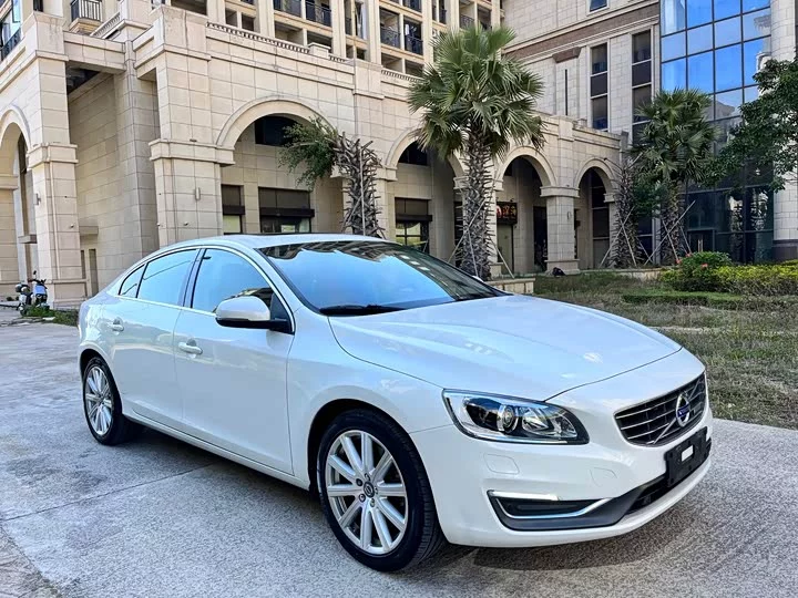 Volvo S60 plug-in hybrid