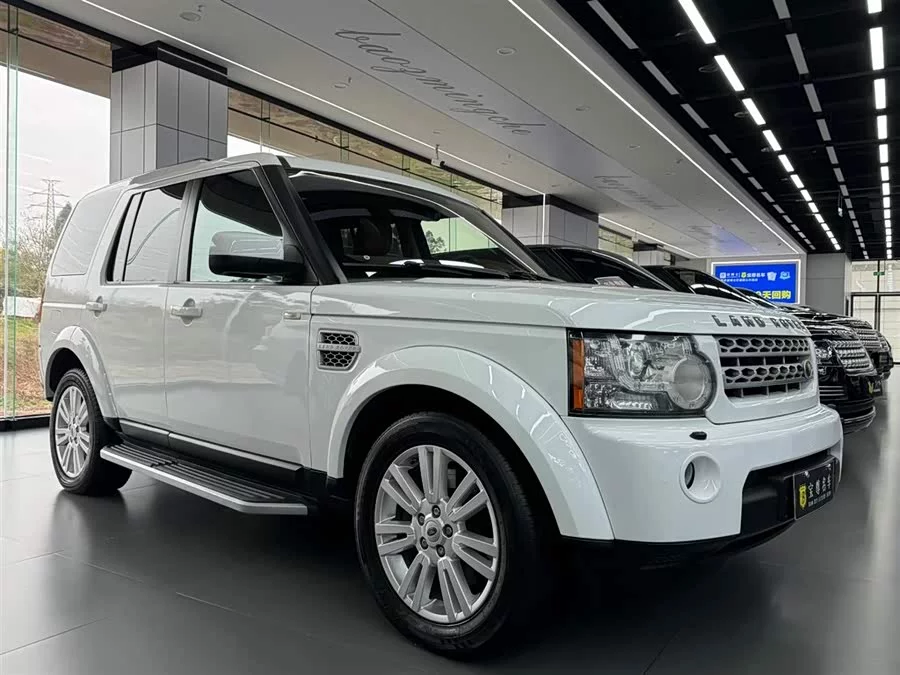 Land Rover finds