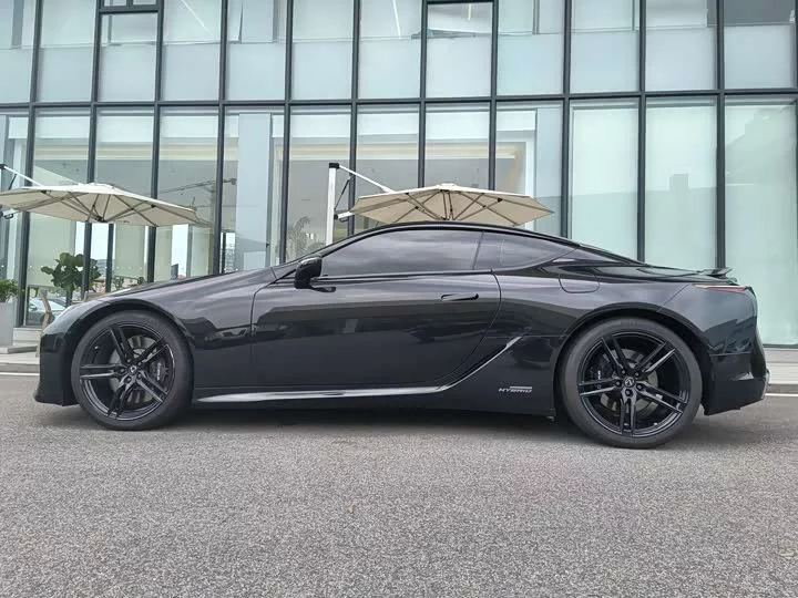 Lexus LC