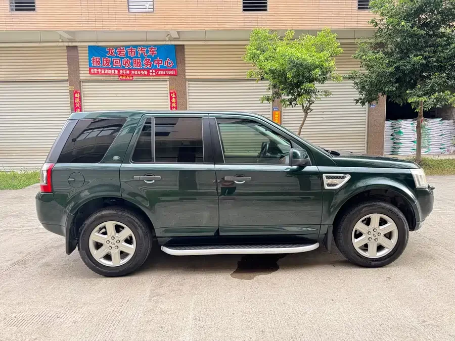 Land Rover Freelander 2