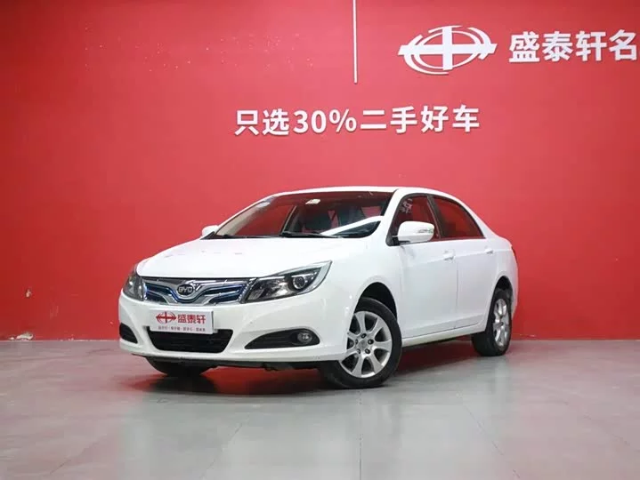 BYD e5
