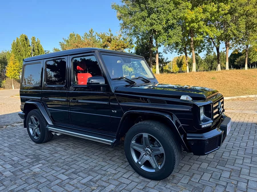 Mercedes Benz G-rated