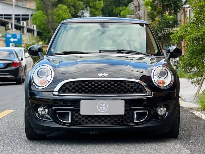 MINI 
