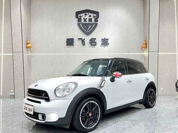 MINI COUNTRYMAN