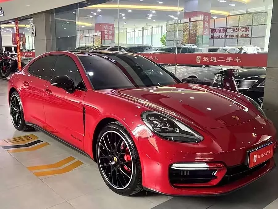 Porsche Panamera