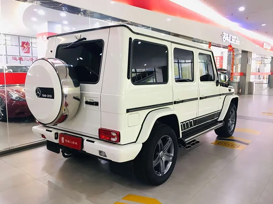 Mercedes Benz G-rated