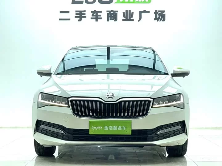 Skoda SuperB