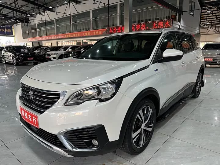 Peugeot 5008