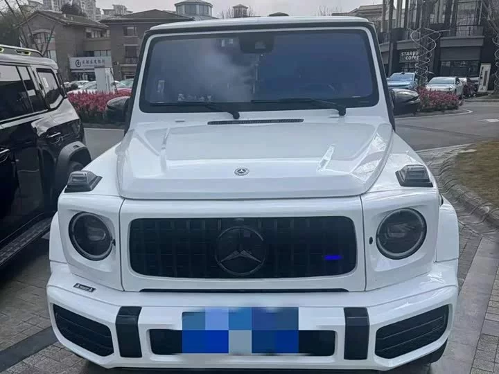 Mercedes-Benz G-rated