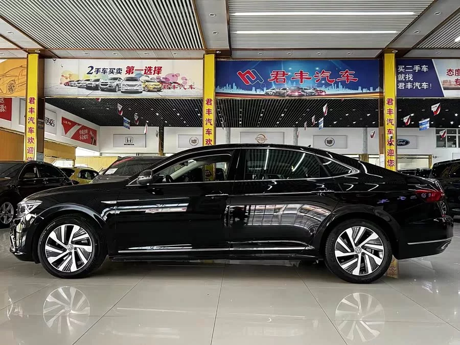 Volkswagen Passat plug-in hybrid