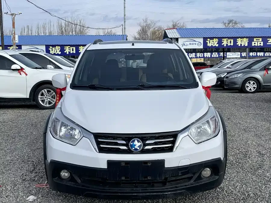 Venucia R50X