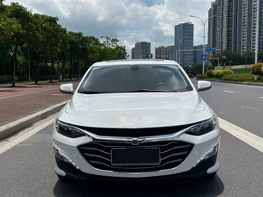 Chevrolet Malibu XL