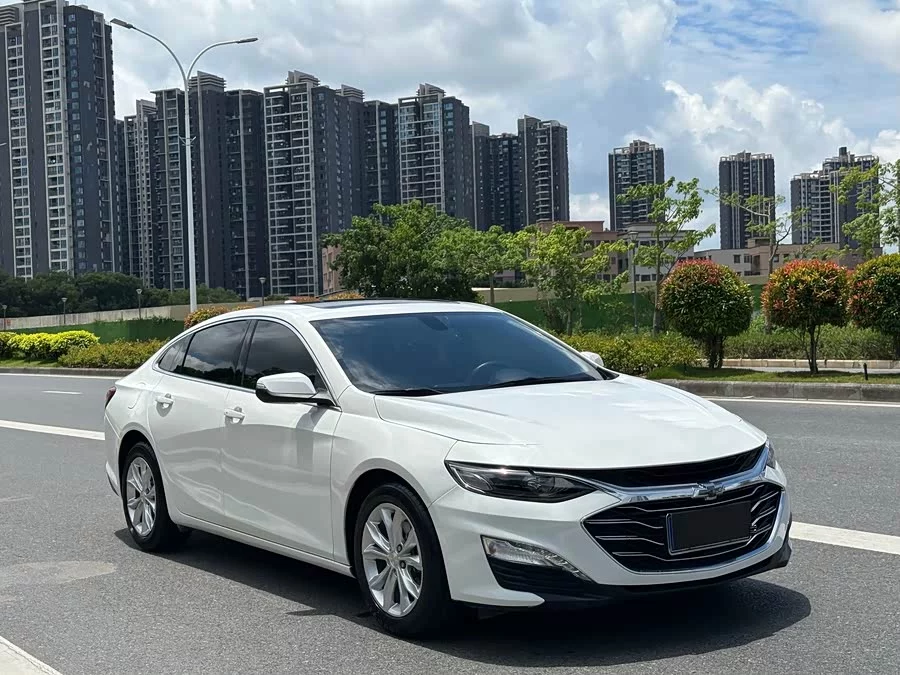 Chevrolet Malibu XL
