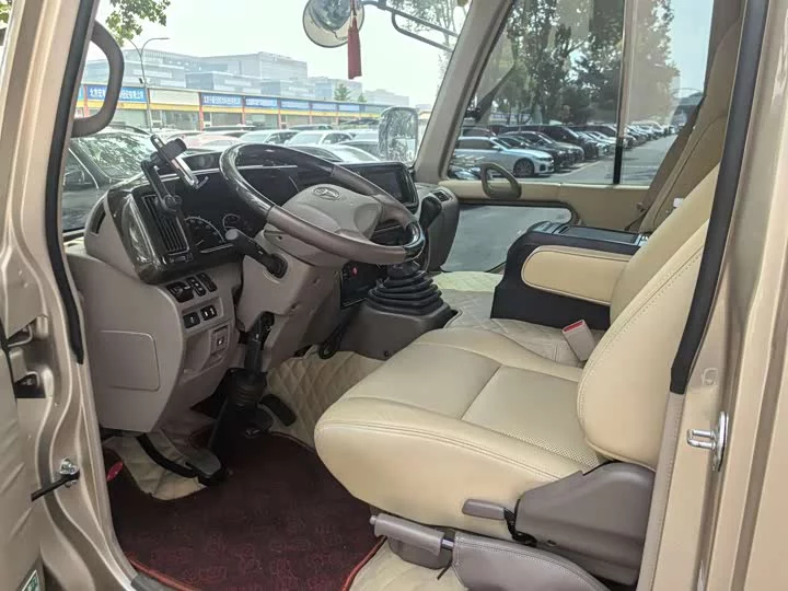 Toyota Costa