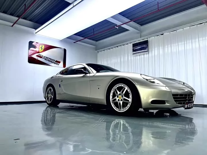 ferrari 612
