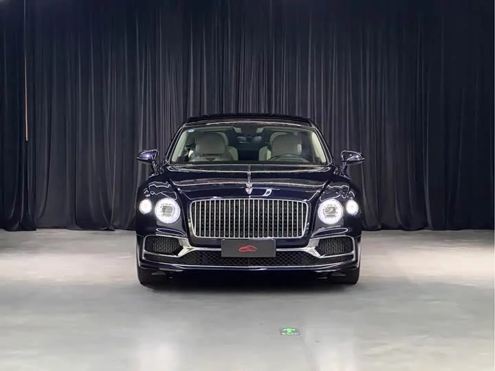 Bentley galloping