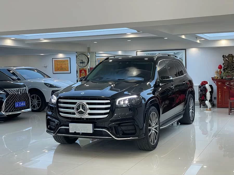 Mercedes Benz GLS