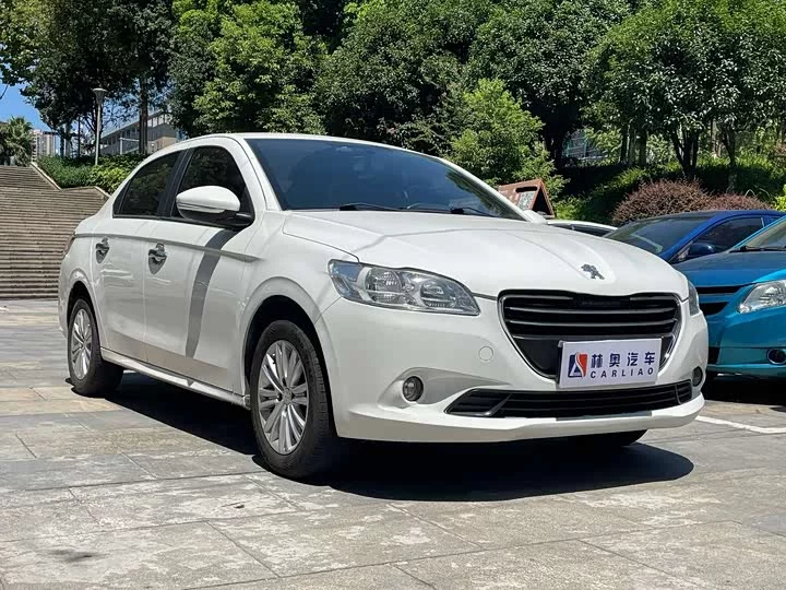 Peugeot 301