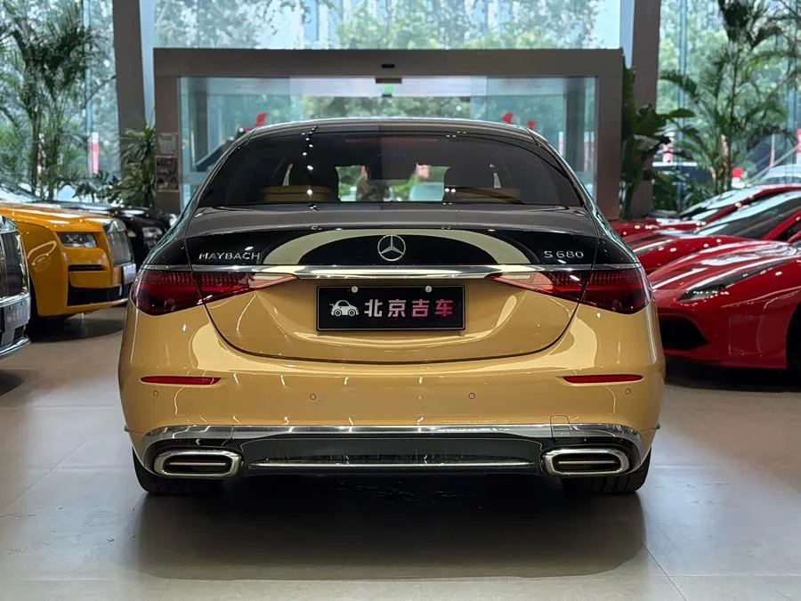 Mercedes Benz Maybach S-Class