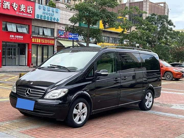 Mercedes-Benz Viano