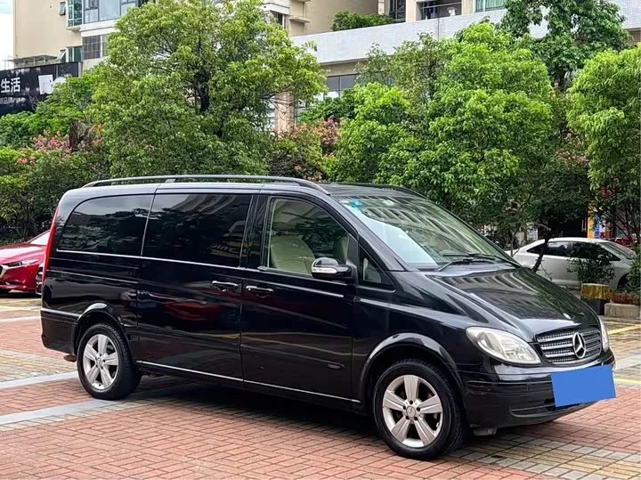 Mercedes-Benz Viano