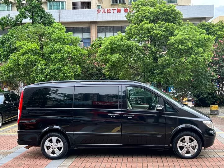 Mercedes-Benz Viano