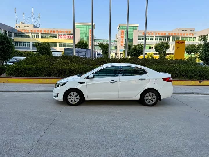 kia K2