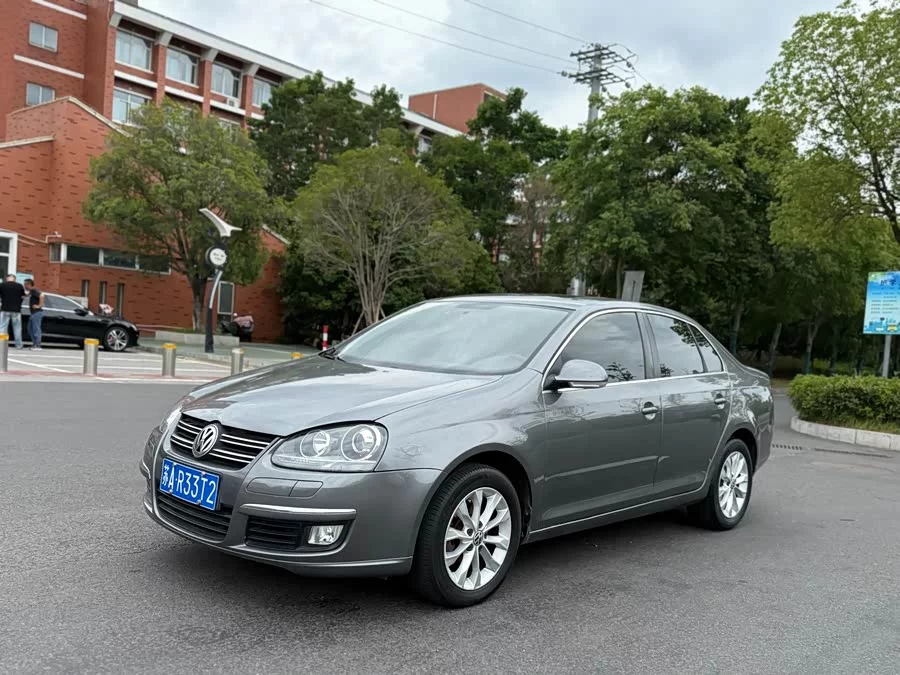 Volkswagen Sagitar