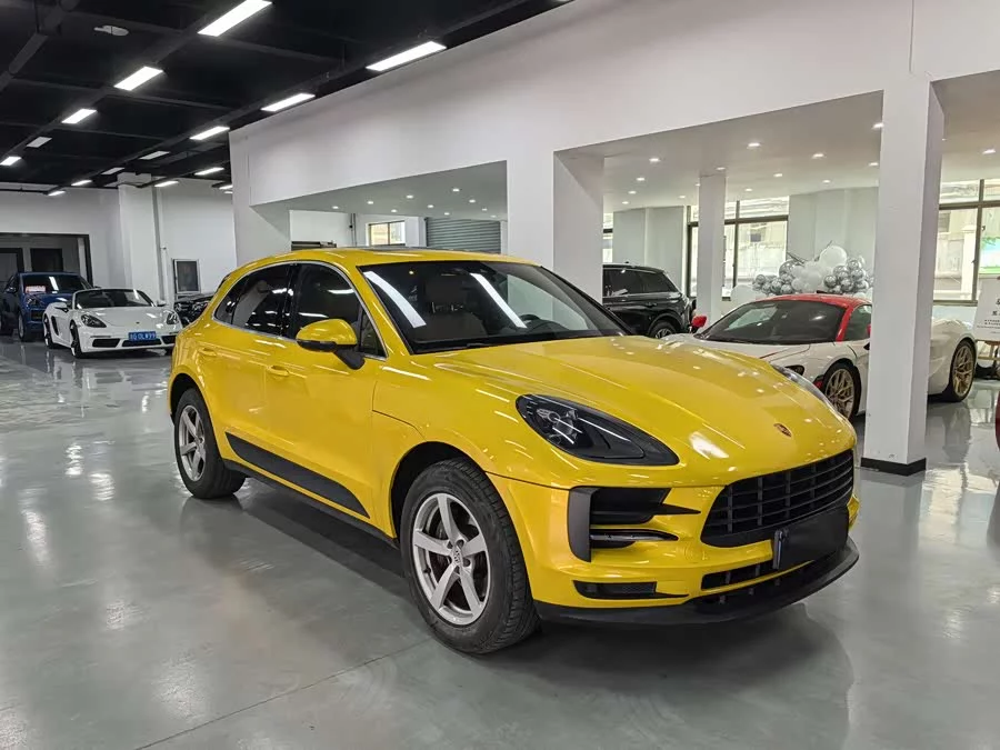 Porsche Macan