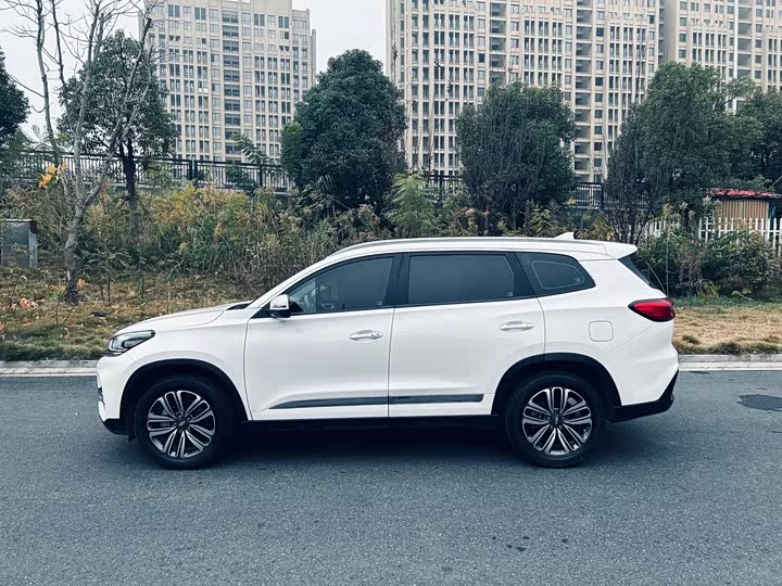 Chery Tiggo 8
