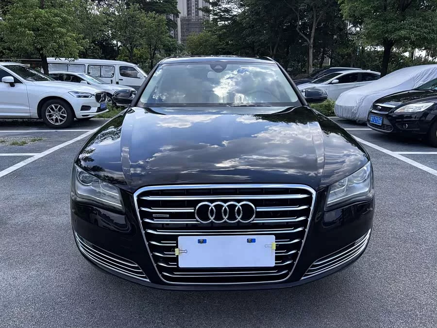 Audi A8