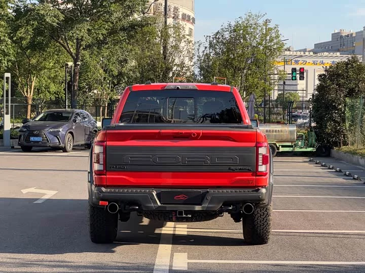 Ford F-150 Raptor