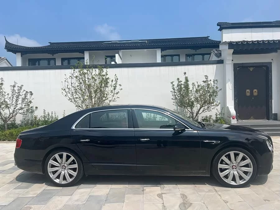 Bentley Flying Spur