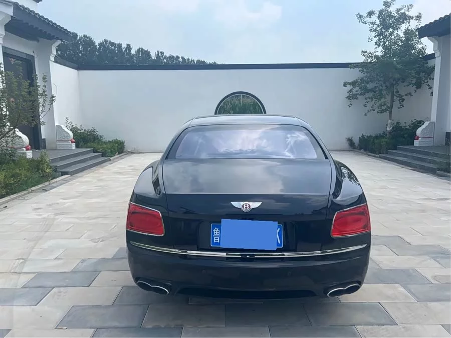 Bentley Flying Spur