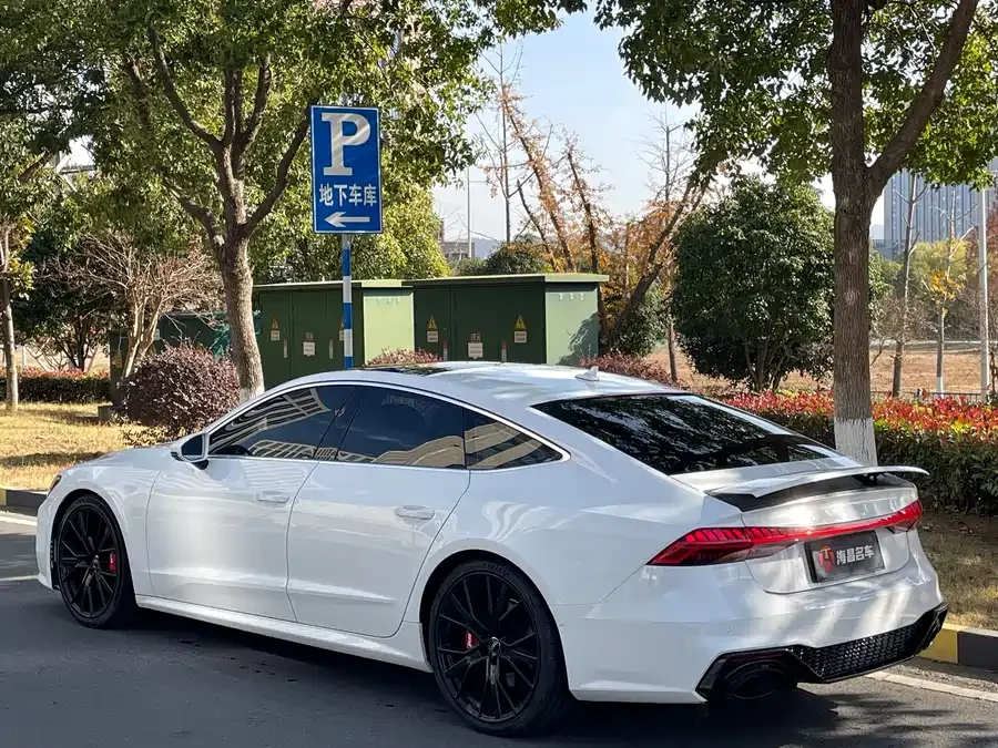 Audi A7
