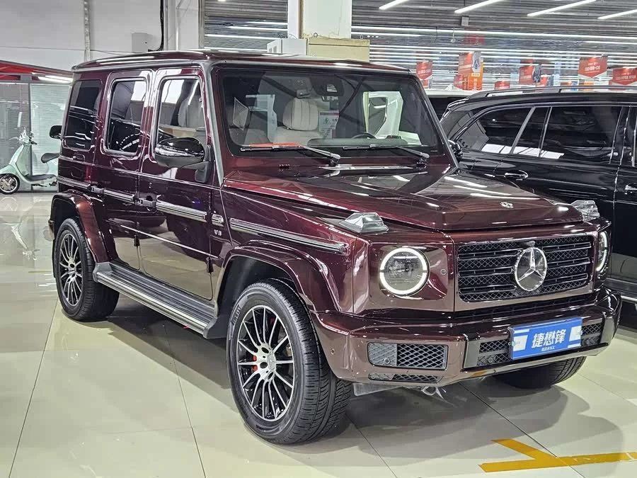 Mercedes Benz G-rated