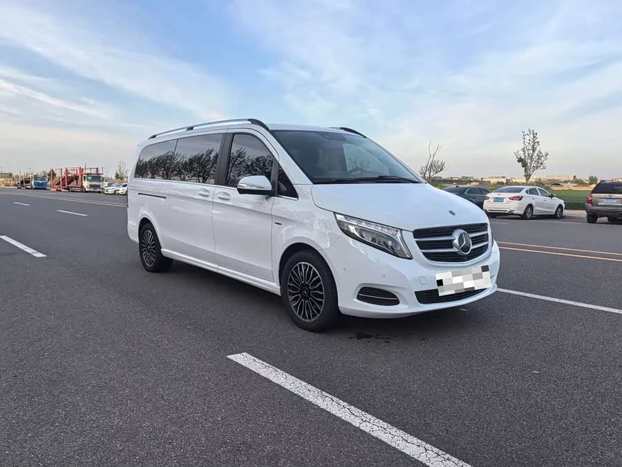 Mercedes Benz Class V