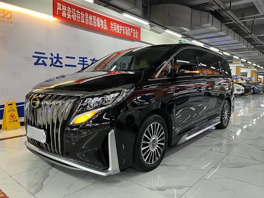 GAC Trumpchi M8