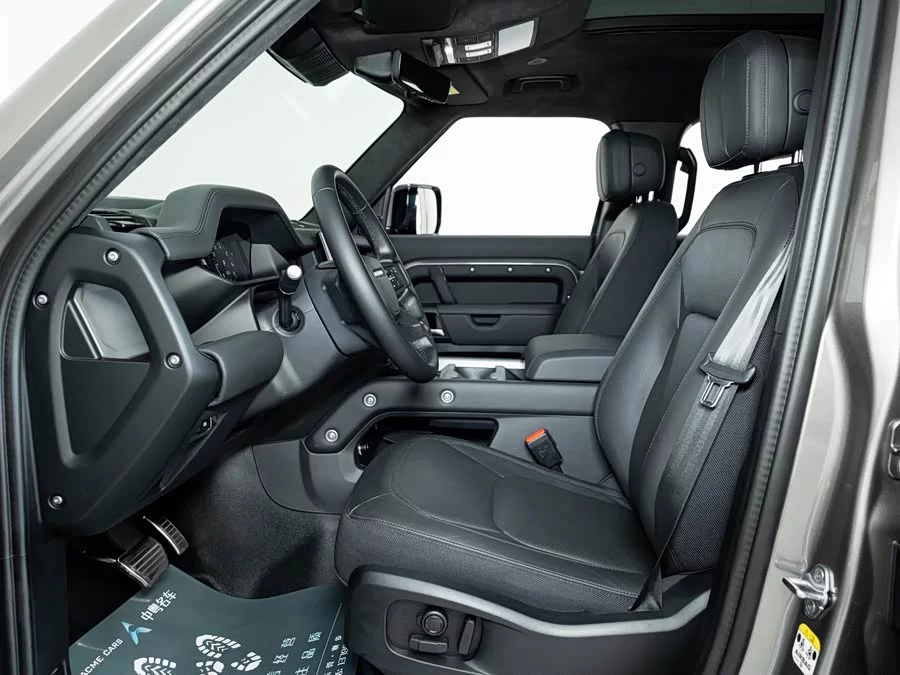 Land Rover guard