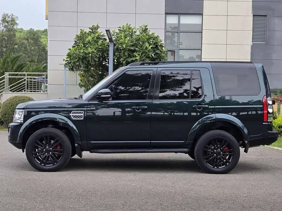Land Rover finds