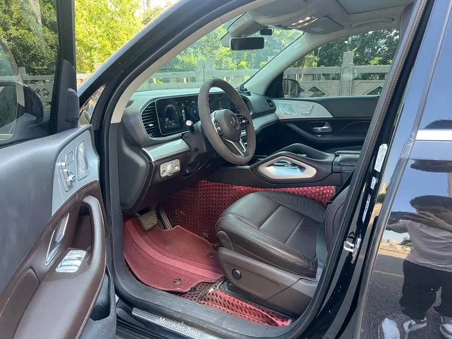 Mercedes Benz GLE (Imported)