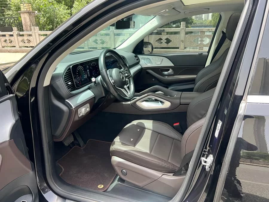 Mercedes Benz GLE (Imported)