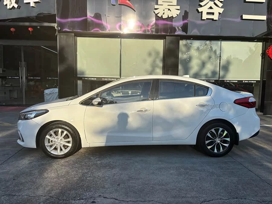 Kia K3
