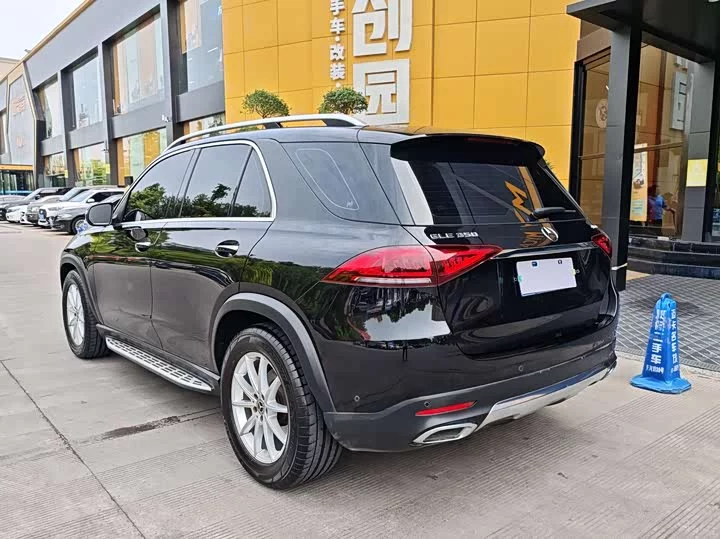 Mercedes-Benz GLE (Imported)
