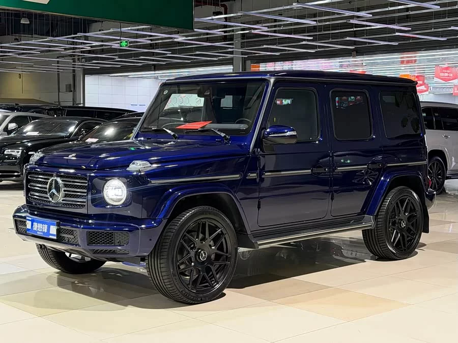 Mercedes Benz G-rated