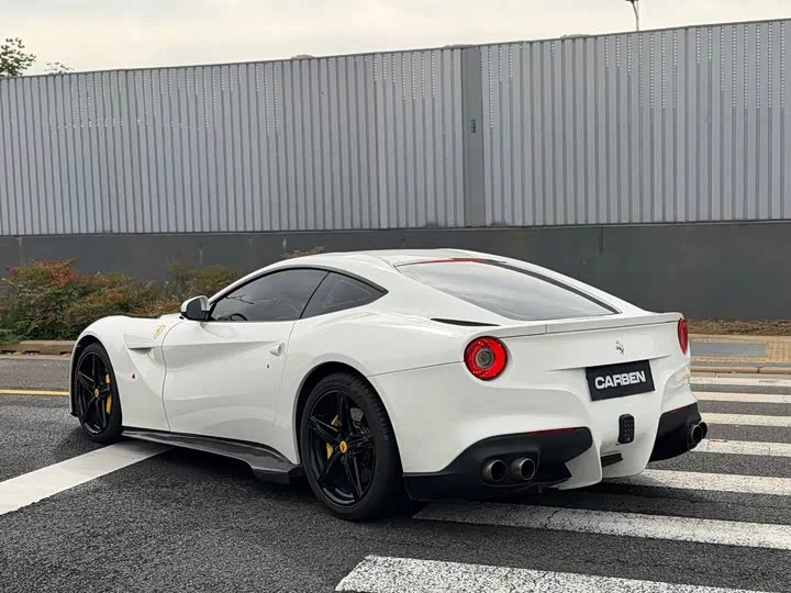 ferrari F12berlinetta